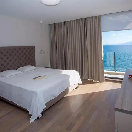 Puntin Drvenik (Split-Dalmatia)