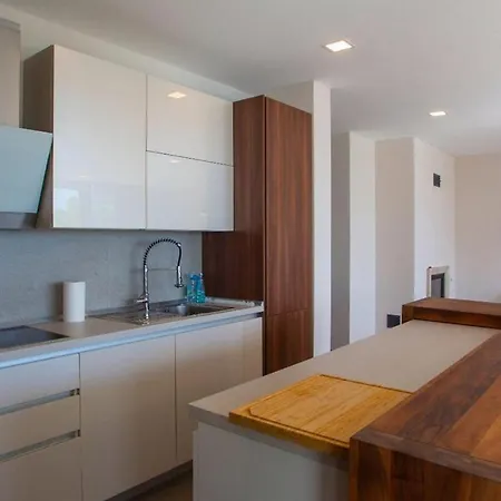 Puntin Drvenik (Split-Dalmatia)